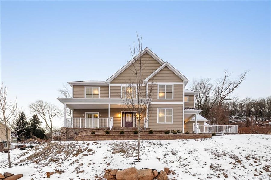 Property photo for 5 Willow Court, Orangetown, NY